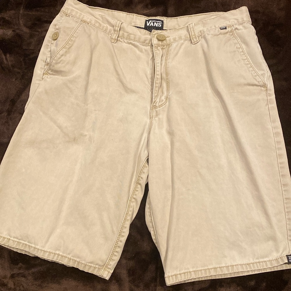 Size 32 Men’s Vans Shorts